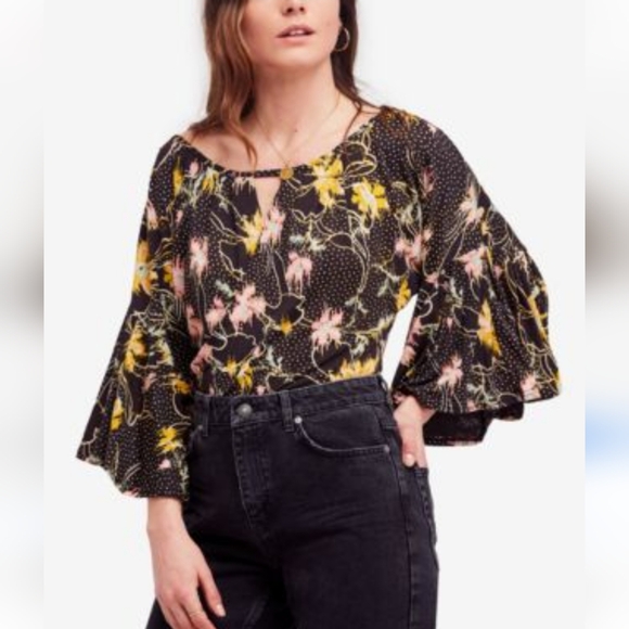 Free People top - Picture 1 of 5